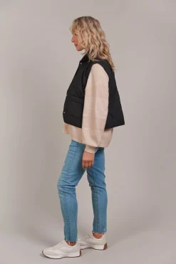 Argo Crop Vest - Black