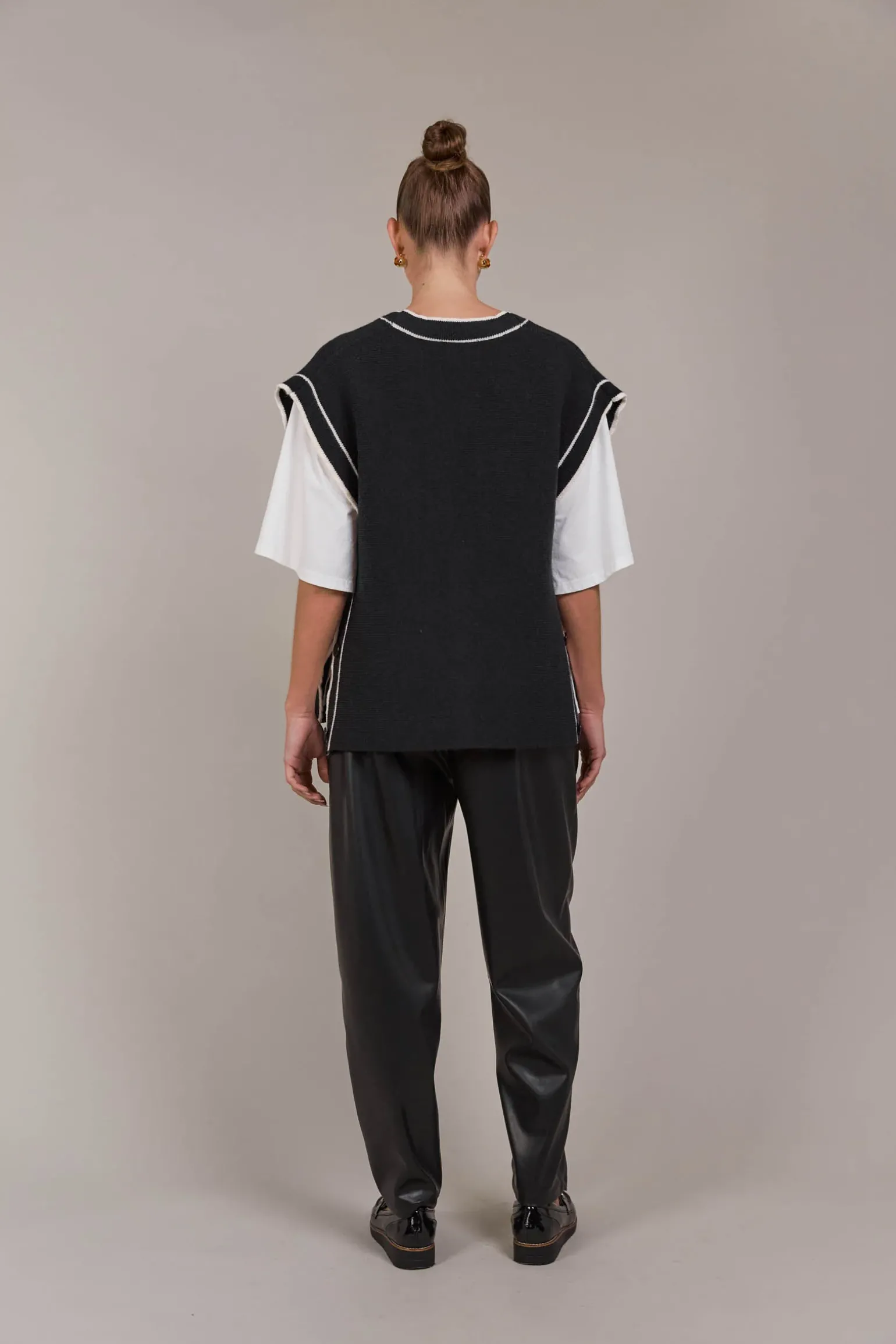 Avino Knit Vest - Black