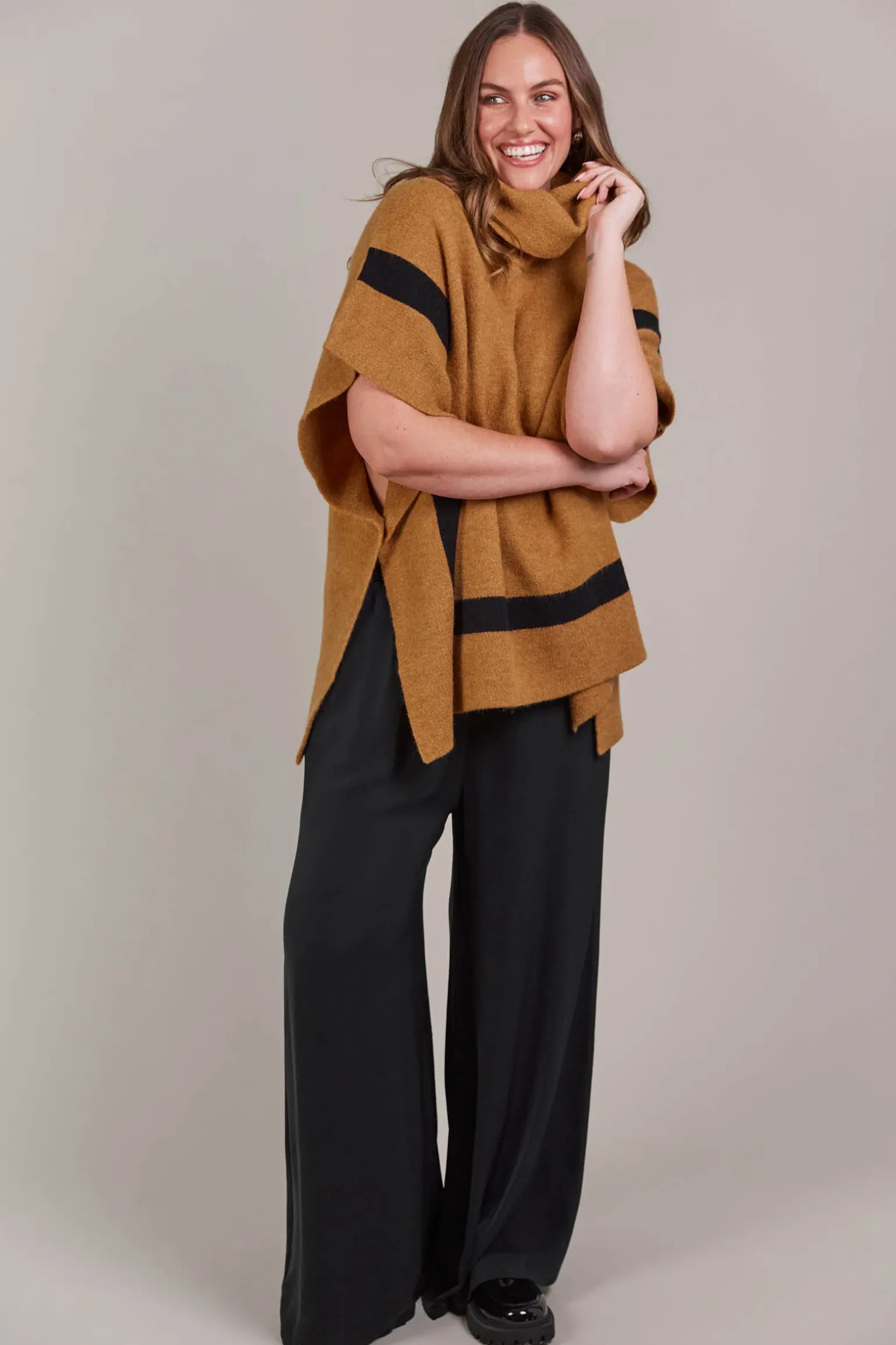 Avino Poncho - Tobacco