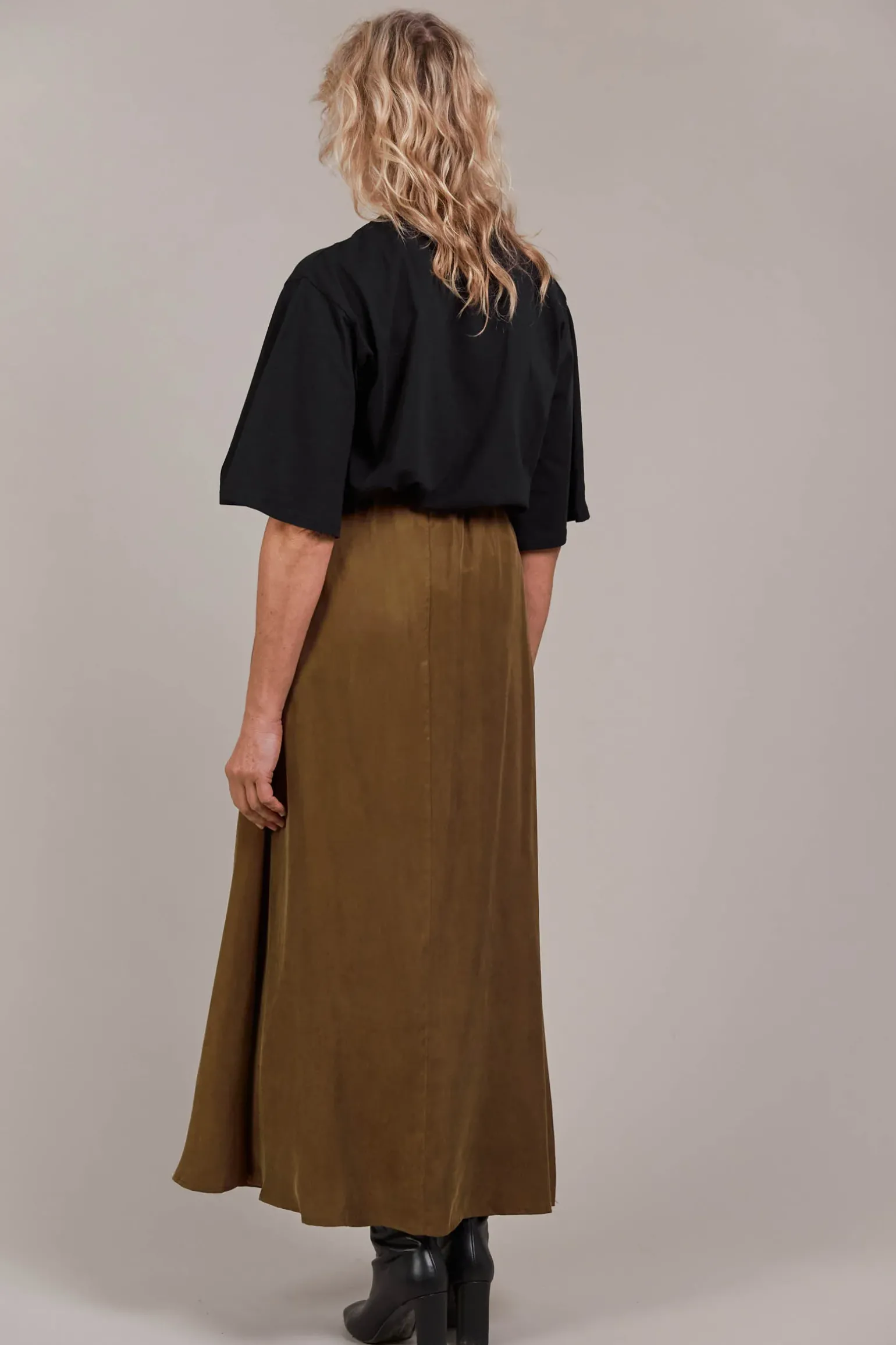 Eden Skirt - Tobacco