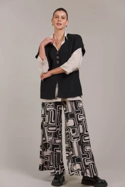 Folie Button Vest - Black