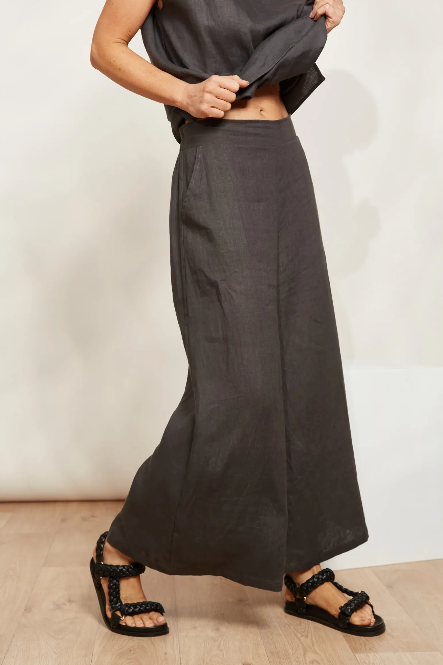 Halcyon Crop Pant - Oyster