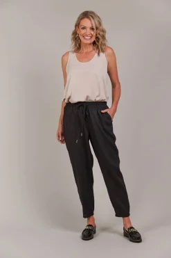 Laax Relaxed Pant - Black