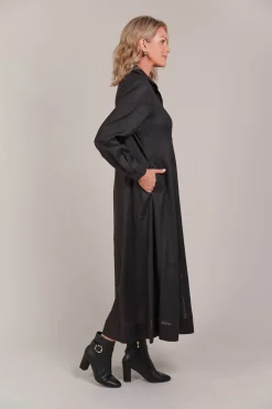 Laax Shirt Dress - Black