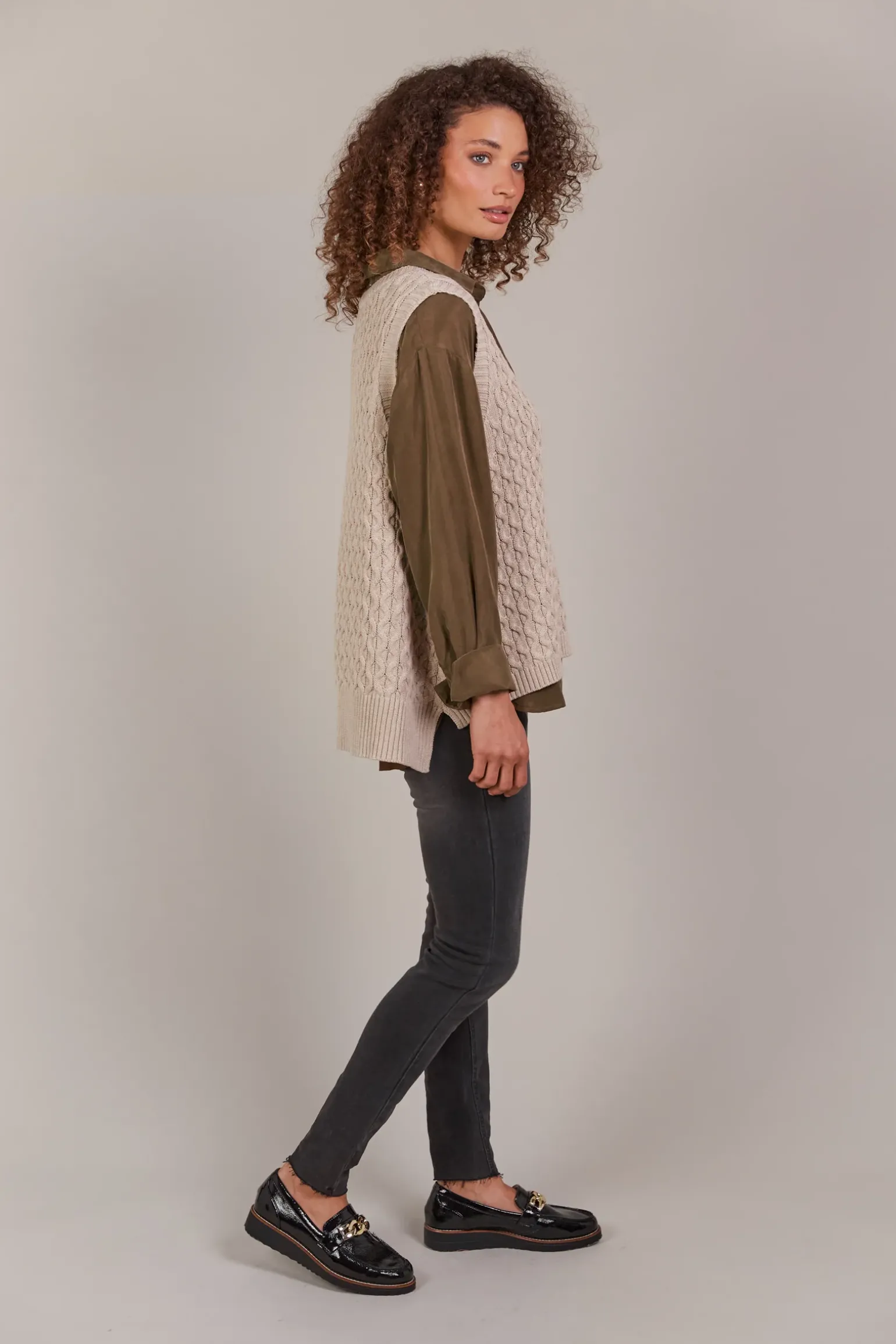 Naviva Vest - Oat