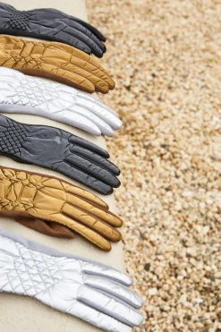 Nawi Glove - Gold