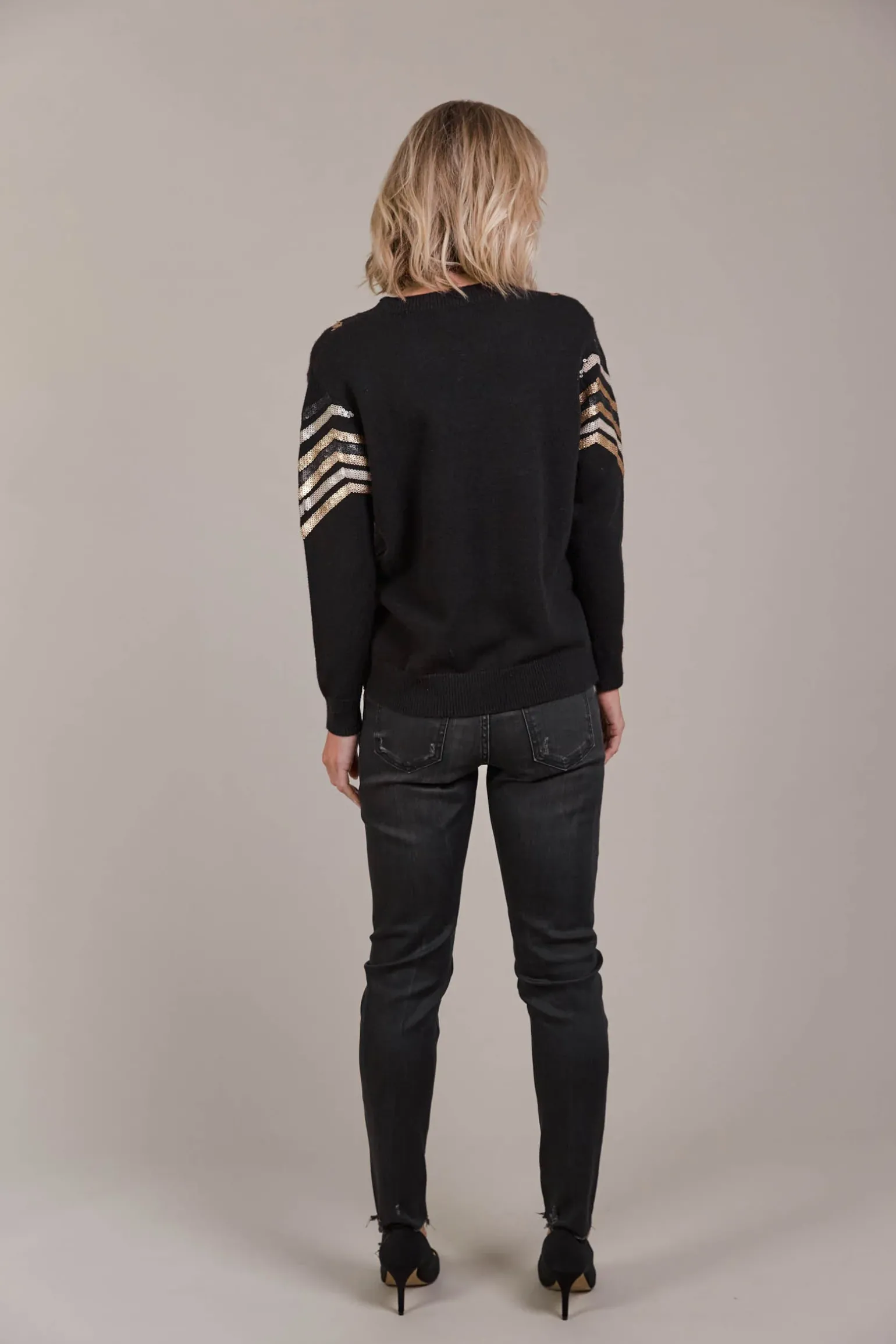 Santani Knit - Black
