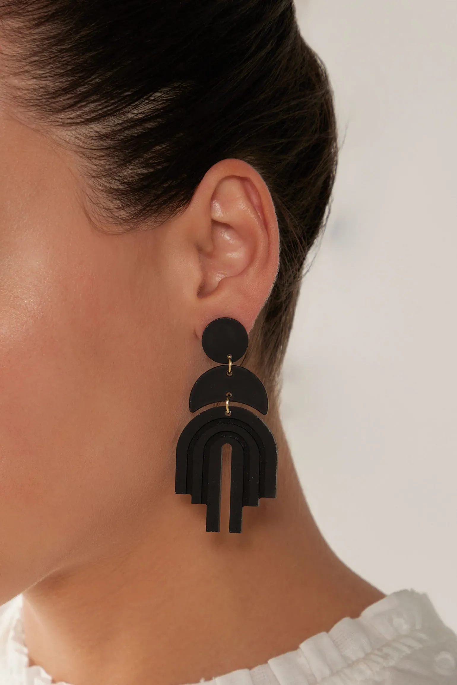 Shoal Earring - Sable