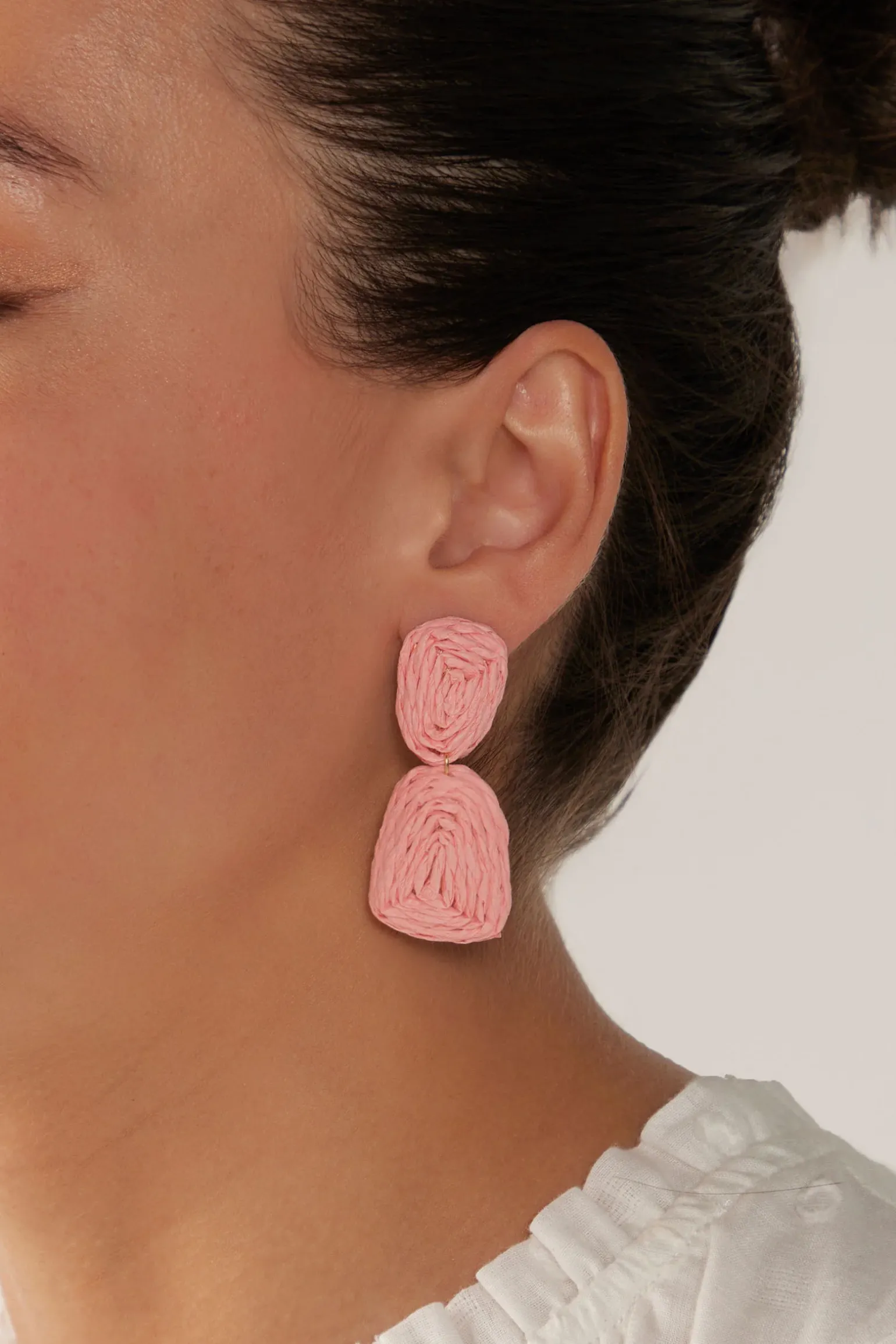 Sojourn Drop Earring - Cameo