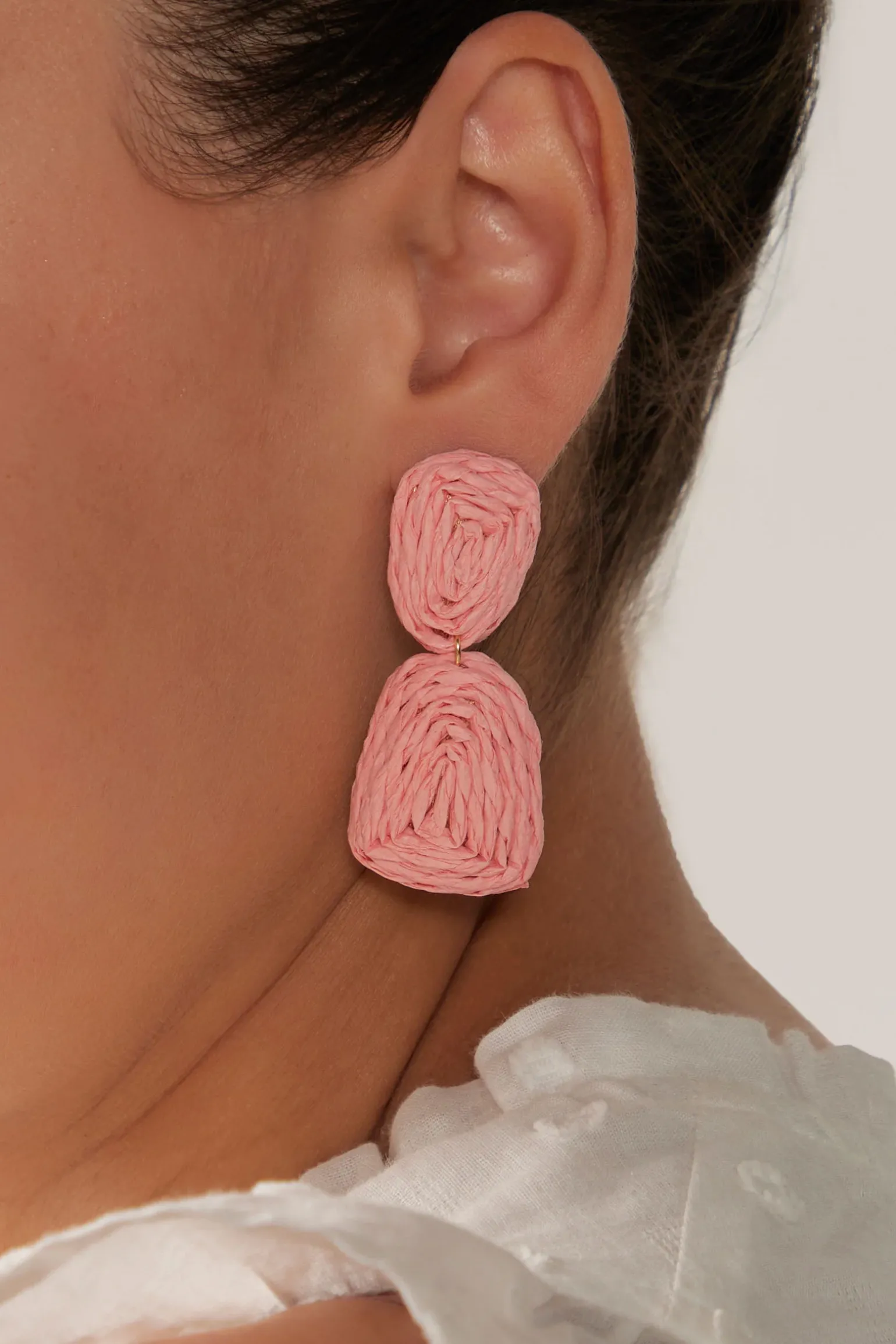 Sojourn Drop Earring - Cameo