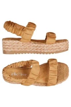 Sojourn Sandal - Dune
