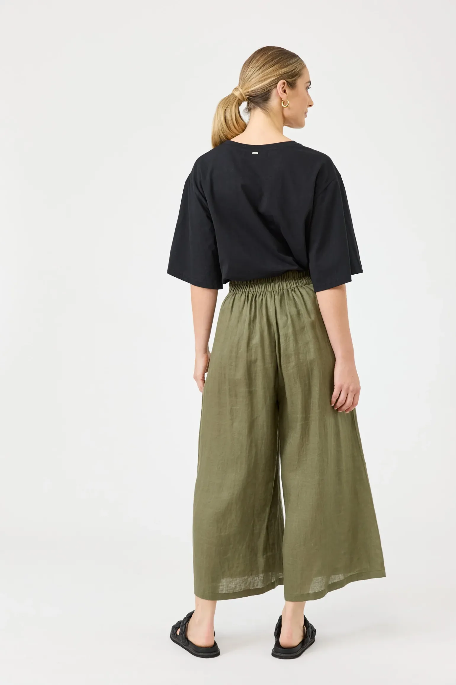 Studio Crop Pant - Khaki