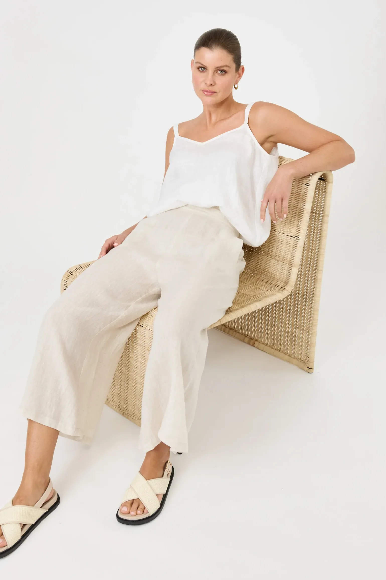 Studio Crop Pant - Tusk