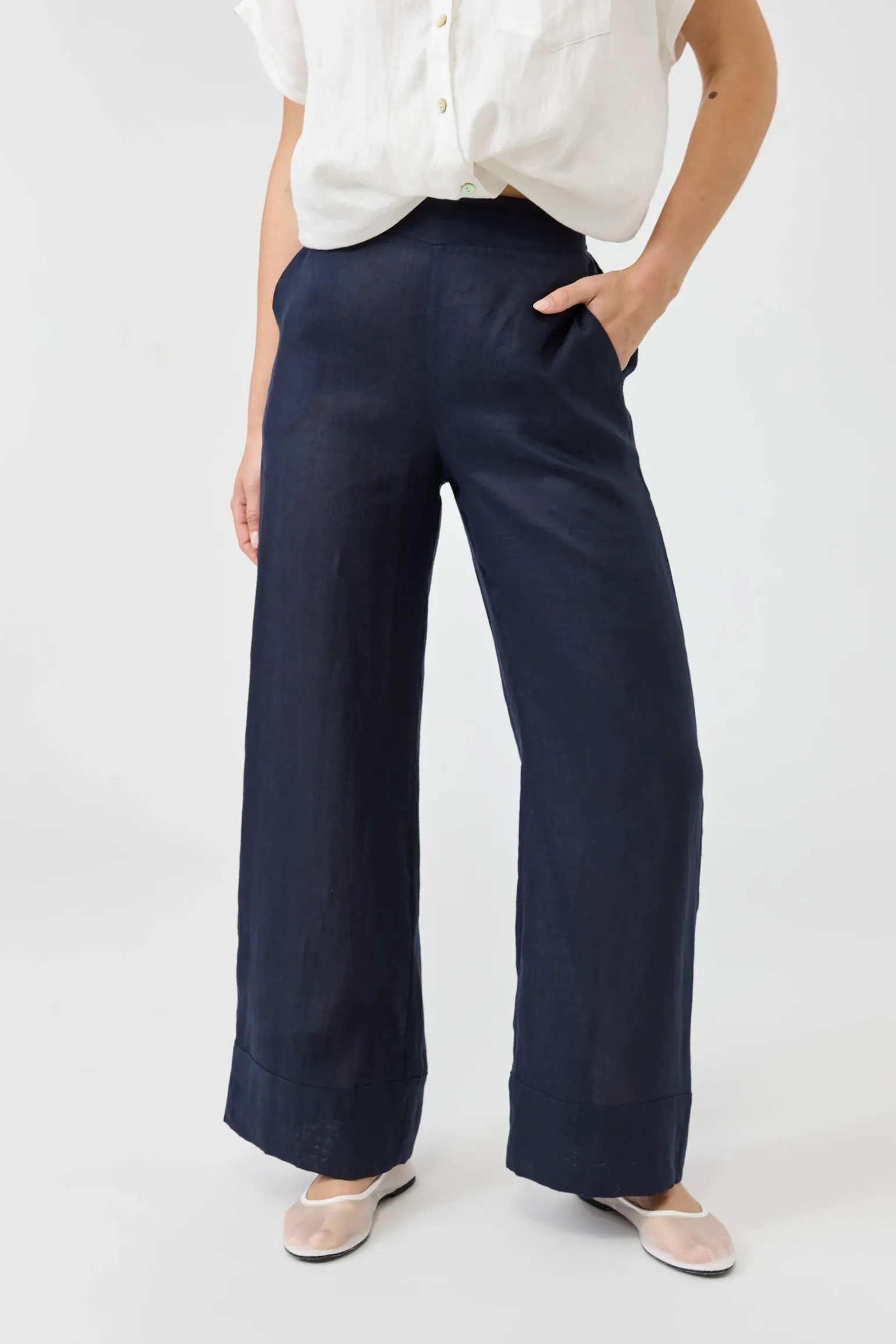Studio Pant - Navy