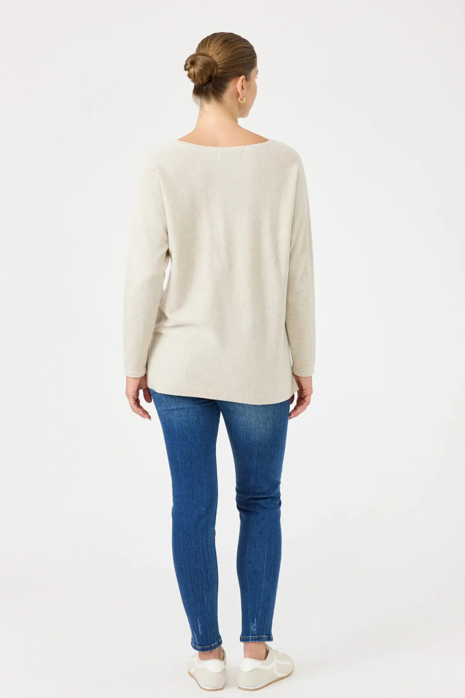 Studio V Knit - Tusk